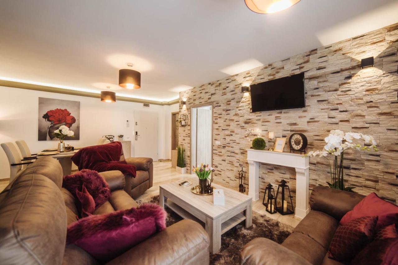 Diandra Residence Cluj-Napoca Extérieur photo